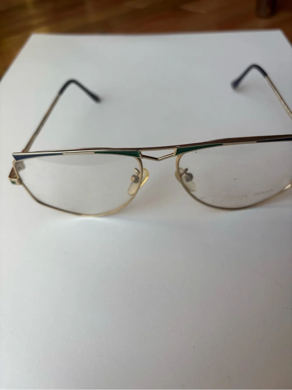 Valencia 2000 Vintage Gold Metal Eyeglass Frames